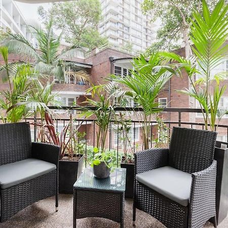 シドニーHarbourside Style, 2 Bed, A/C, Pool -Elizabeth Bayアパートメント エクステリア 写真