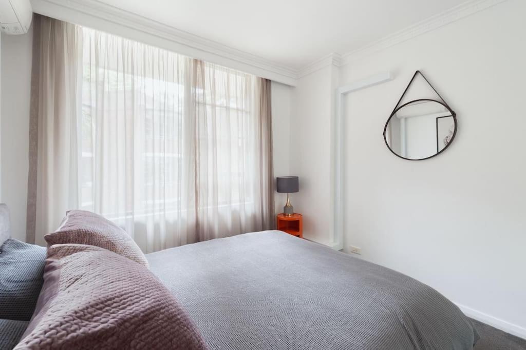 シドニーHarbourside Style, 2 Bed, A/C, Pool -Elizabeth Bayアパートメント エクステリア 写真