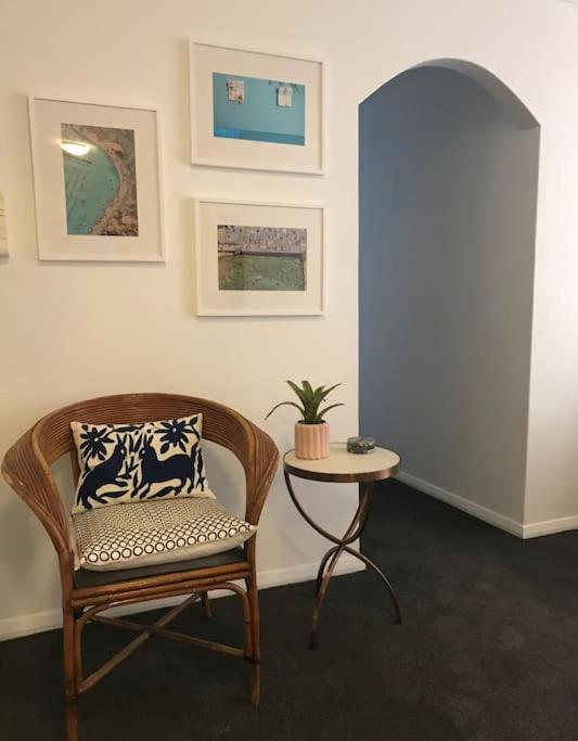 シドニーHarbourside Style, 2 Bed, A/C, Pool -Elizabeth Bayアパートメント エクステリア 写真