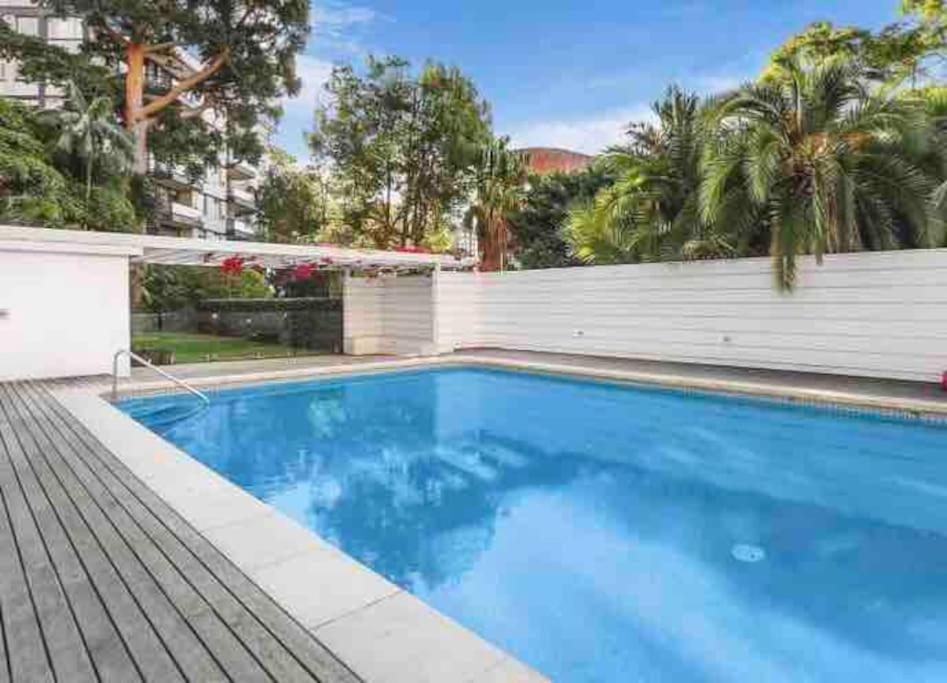 シドニーHarbourside Style, 2 Bed, A/C, Pool -Elizabeth Bayアパートメント エクステリア 写真